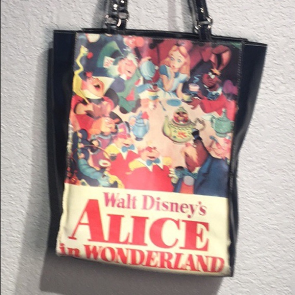 Vintage Alice in Wonderland Disney Authentic purse